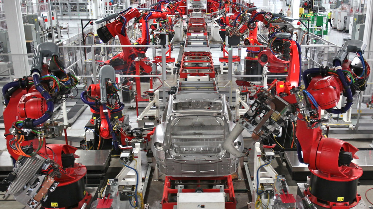 產業分析 相關配圖：香港城市發展｜綠色基建與物流升級，科技如何助港應對全球變局？ | 圖片來源：Photo by jurvetson via Openverse (CC BY 2.0)